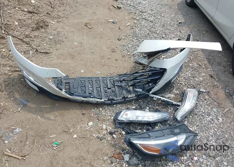 2019 Chevrolet Malibu Lt from USA, damaged, VIN 1G1ZD5ST4KF121171